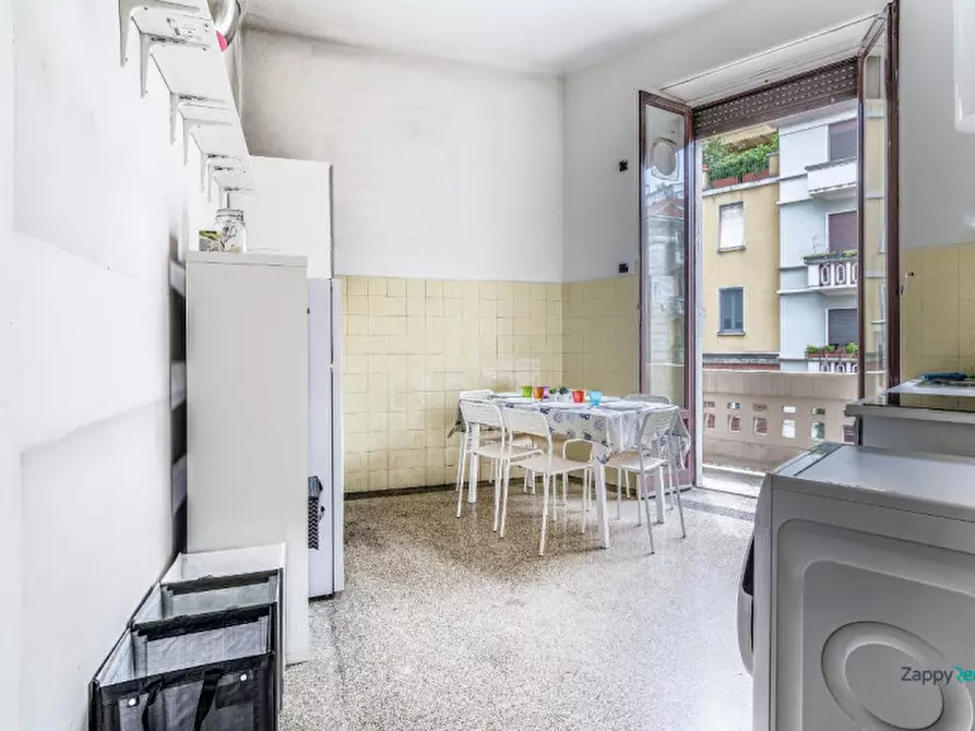 Immagine 19 di Camera in affitto  in Viale Abruzzi a Milano