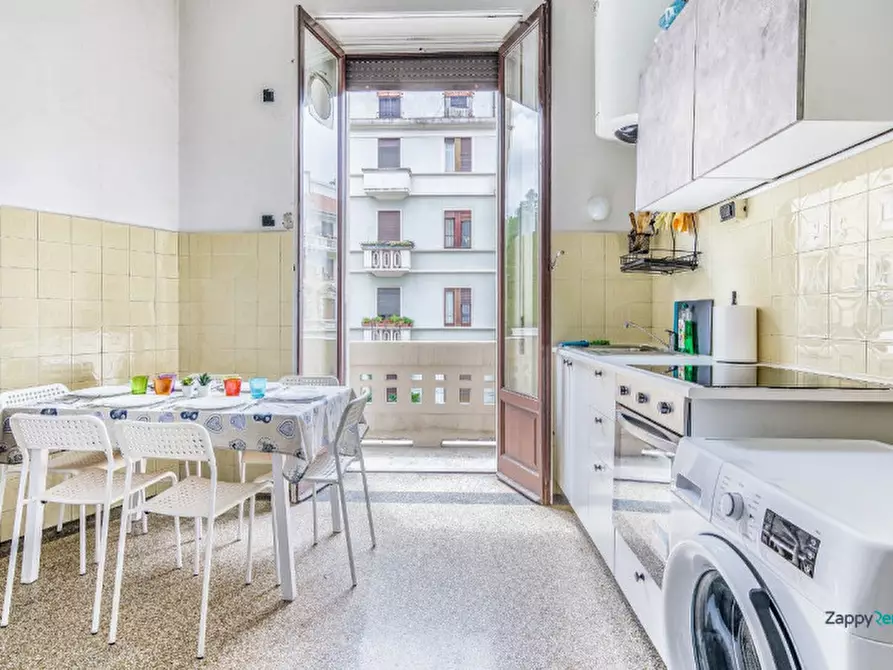 Immagine 21 di Camera in affitto  in Viale Abruzzi a Milano