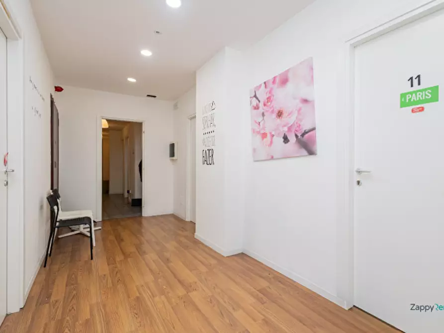 Immagine 7 di Camera in affitto  in Via Felice Casati a Milano