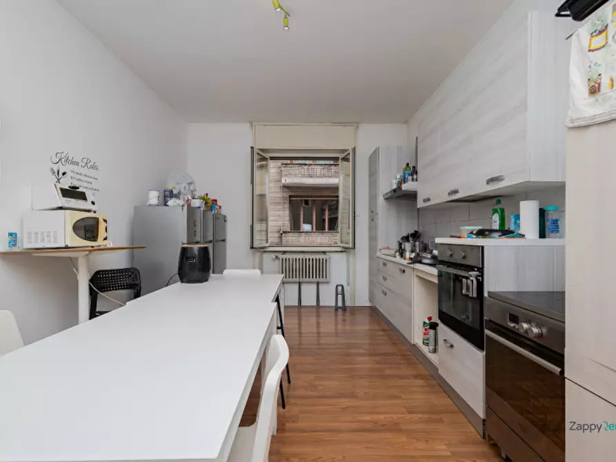 Immagine 9 di Camera in affitto  in Via Felice Casati a Milano