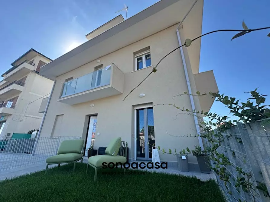 Immagine 16 di Appartamento in vendita  in VIA LITORANEA 38 a Mondolfo