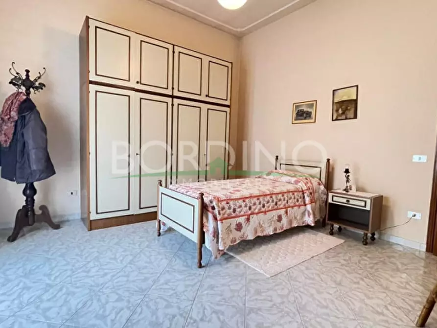 Immagine 14 di Villa in vendita  in Via Quattro Novembre snc a Castagnito