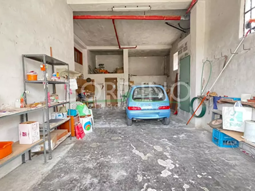 Immagine 32 di Villa in vendita  in Via Quattro Novembre snc a Castagnito