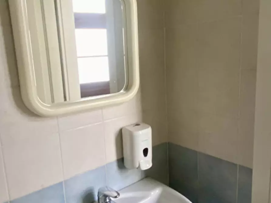 Immagine 9 di Ufficio in affitto  in Via Ospedale a Castelfranco Veneto