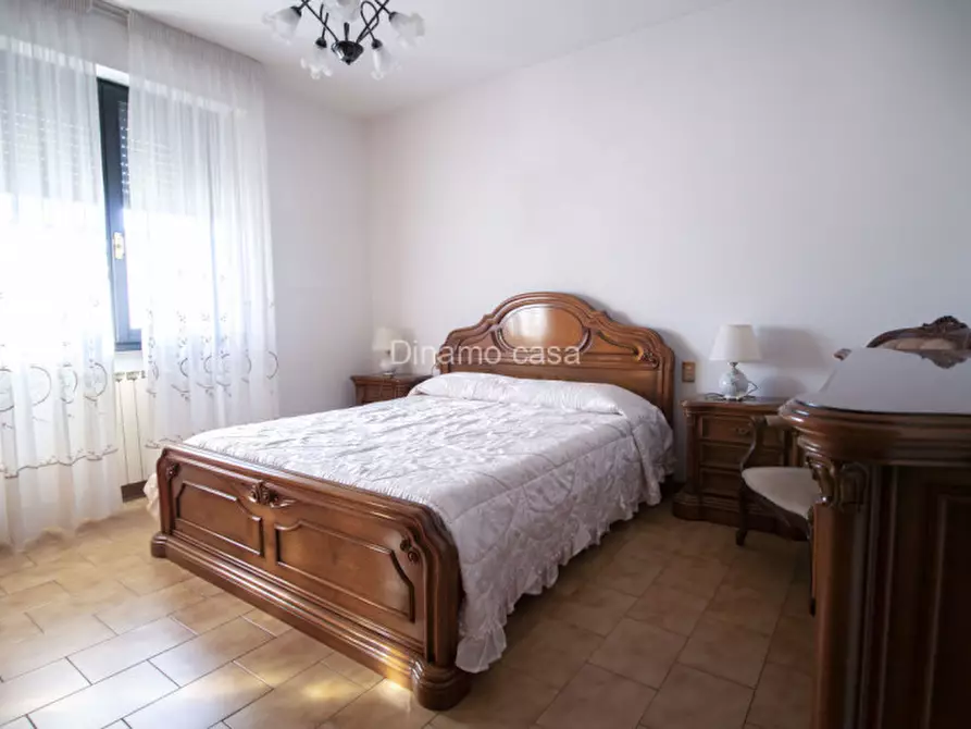 Immagine 9 di Appartamento in vendita  a Carmignano