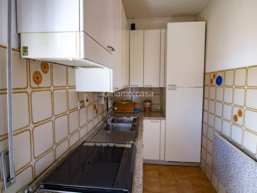 Immagine 11 di Appartamento in vendita  a Carmignano