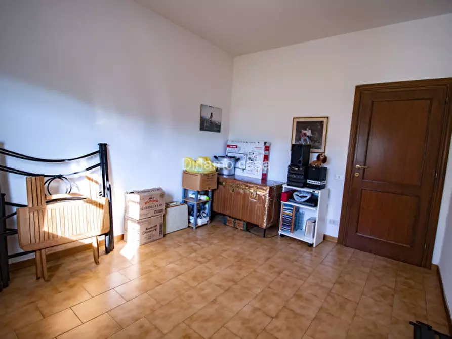 Immagine 14 di Appartamento in vendita  a Carmignano