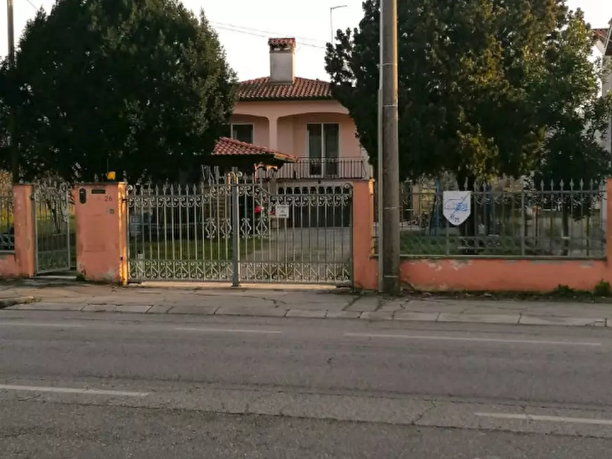 Immagine 4 di Casa indipendente in vendita  in via Gorizia 28 a Farra D'isonzo