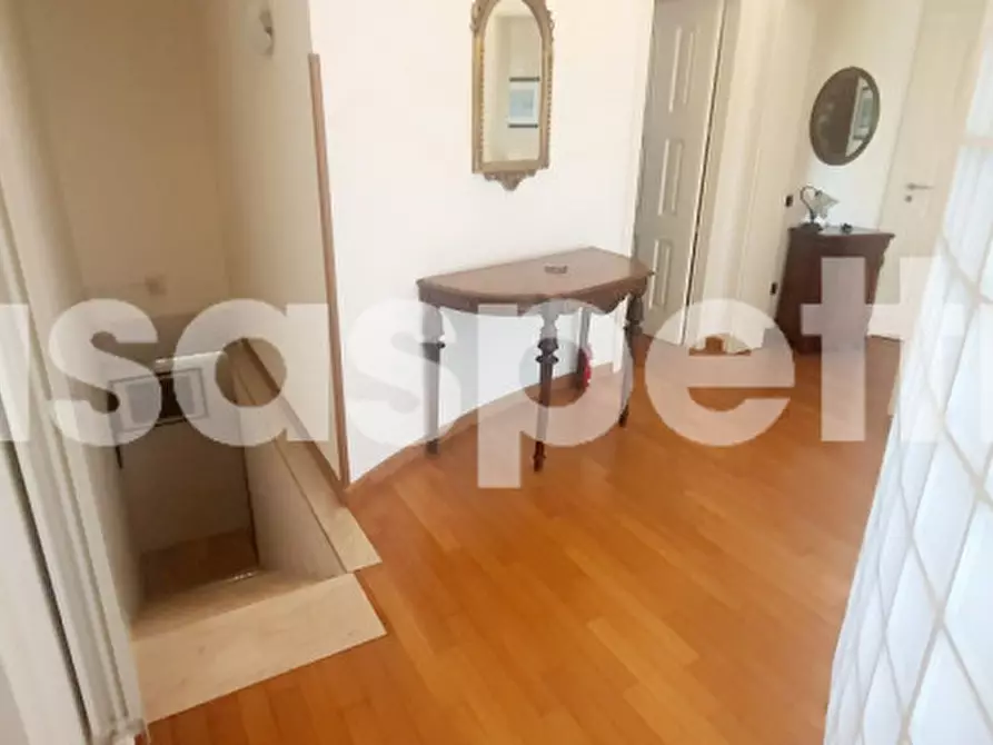 Immagine 26 di Villa in vendita  in Via Gela a Siracusa