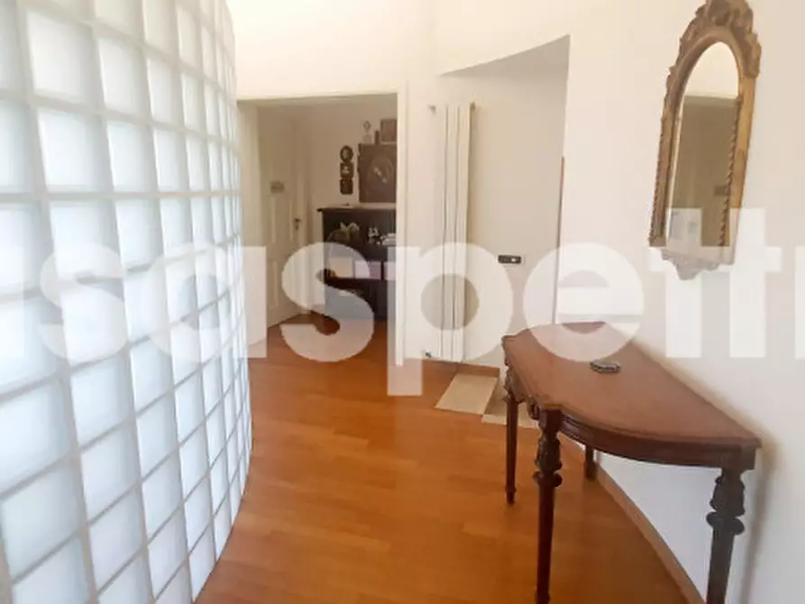 Immagine 28 di Villa in vendita  in Via Gela a Siracusa