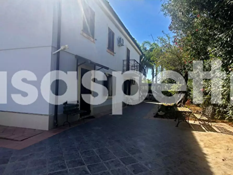 Immagine 39 di Villa in vendita  in Via Gela a Siracusa