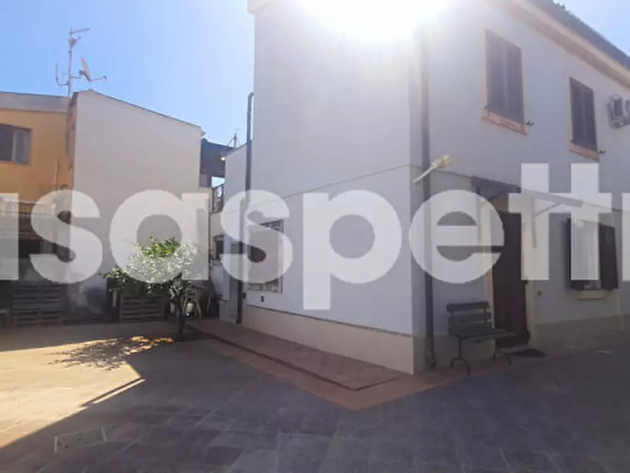 Immagine 40 di Villa in vendita  in Via Gela a Siracusa