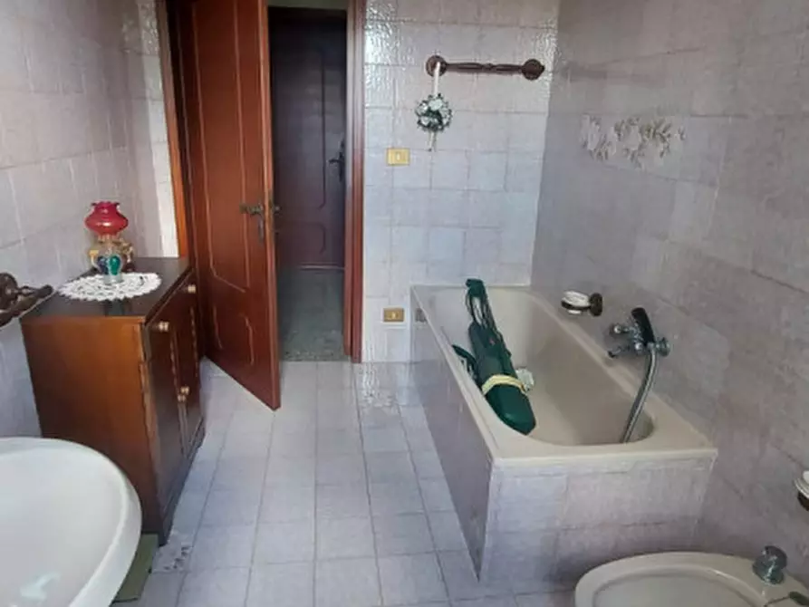 Immagine 9 di Villetta a schiera in vendita  in Via Leonardo da Vinci a Sorbolo Mezzani