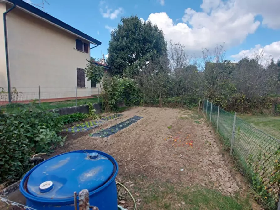 Immagine 17 di Villetta a schiera in vendita  in Via Leonardo da Vinci a Sorbolo Mezzani