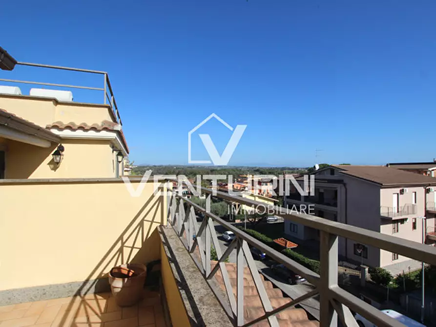 Immagine 21 di Appartamento in vendita  in Via Visano, 21 a Roma