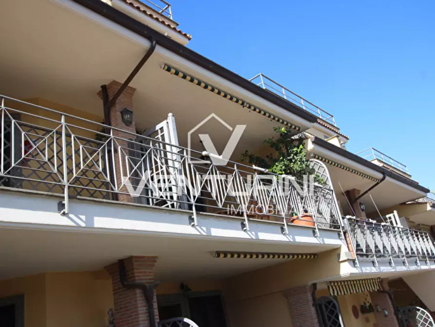 Immagine 31 di Appartamento in vendita  in Via Visano, 21 a Roma