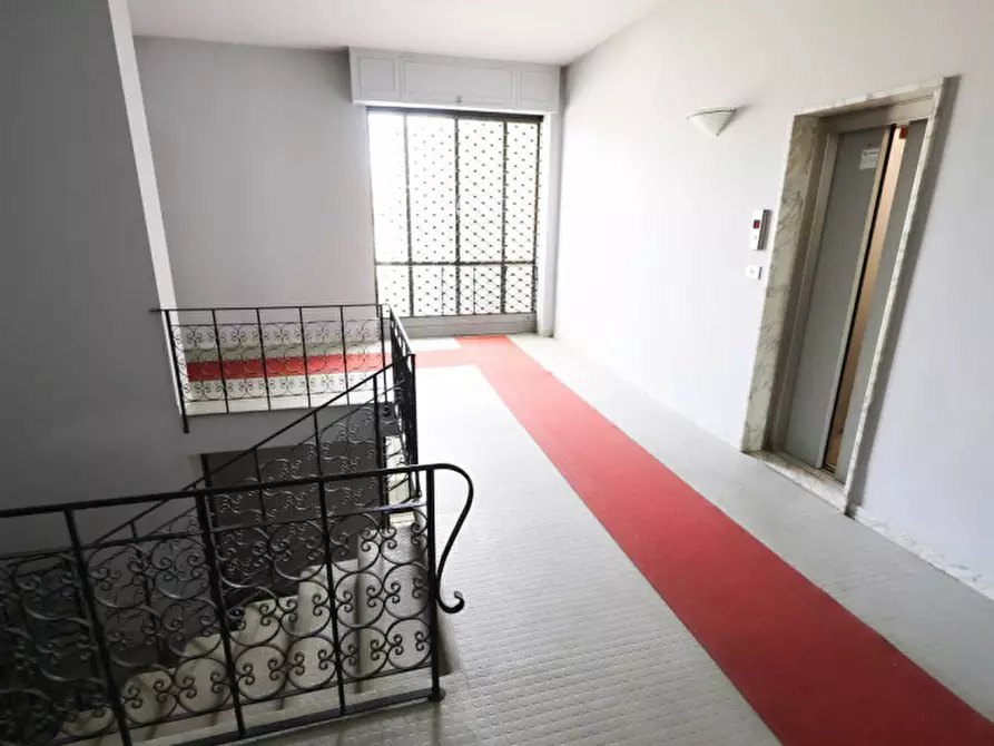 Immagine 37 di Attico in vendita  in Via Enrico Toti 28 a Ancona