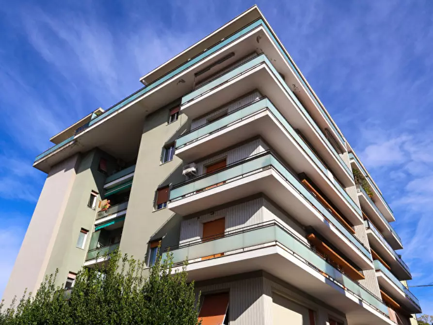 Immagine 39 di Attico in vendita  in Via Enrico Toti 28 a Ancona