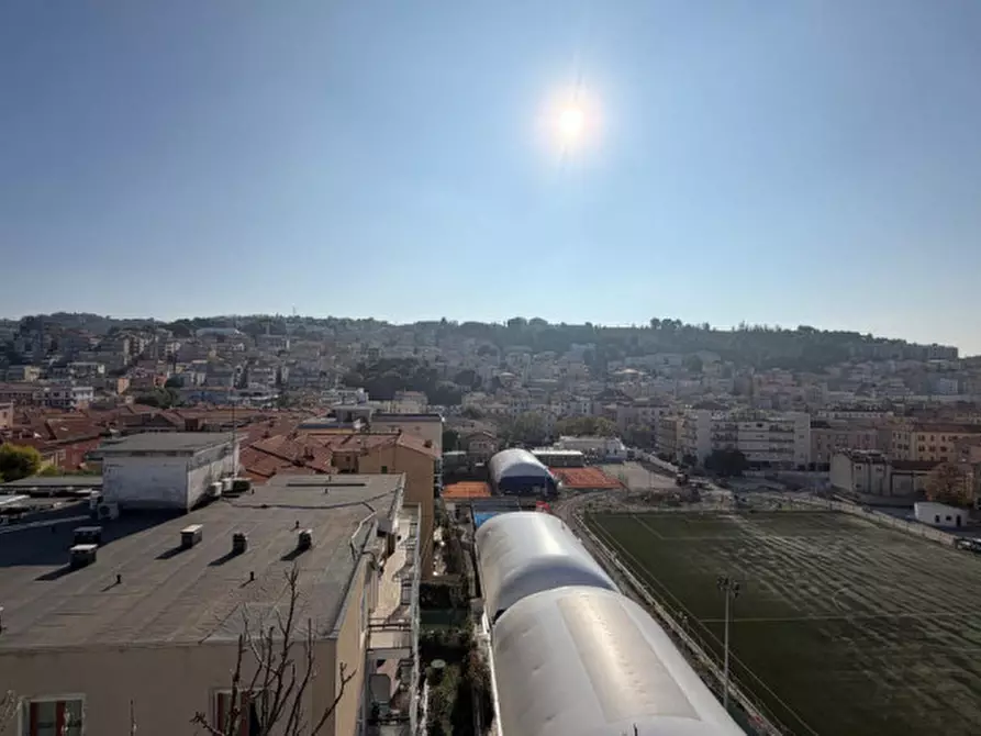 Immagine 45 di Attico in vendita  in Via Enrico Toti 28 a Ancona