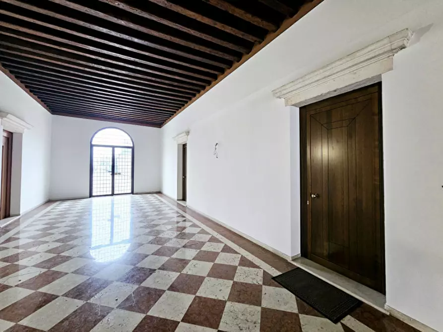 Immagine 5 di Ufficio in affitto  in via principe umberto a Este