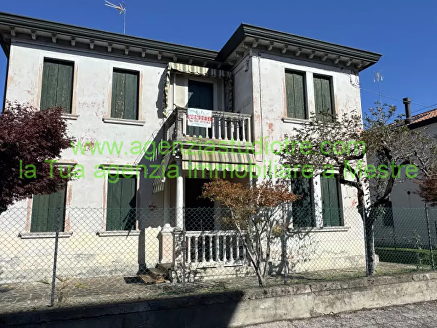 Immagine 2 di Casa indipendente in vendita  in via bruno nao 1 a Venezia