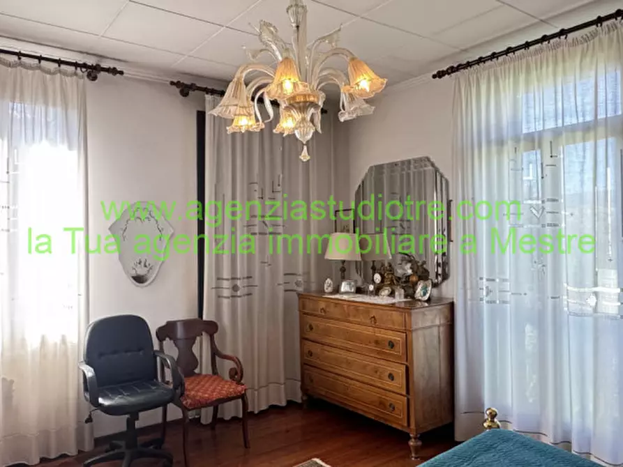 Immagine 16 di Casa indipendente in vendita  in via bruno nao 1 a Venezia