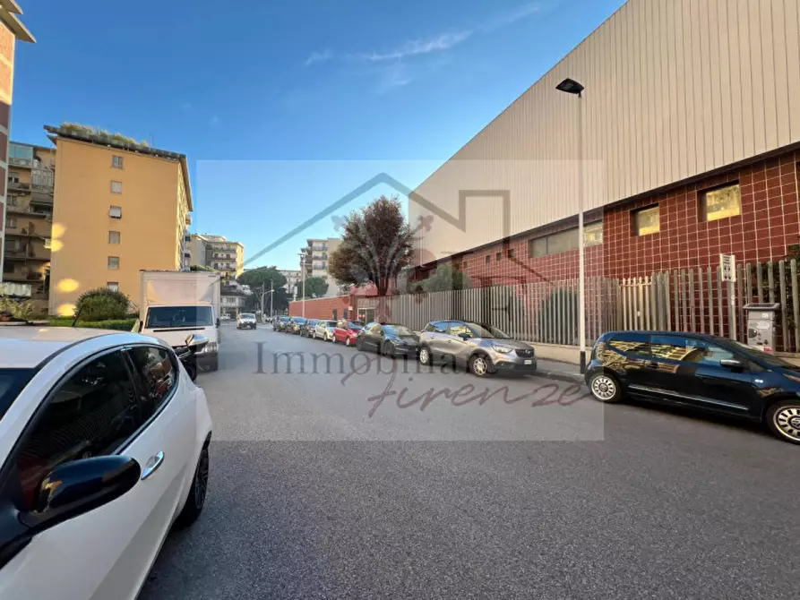 Immagine 2 di Posto auto in affitto  in Via Teodulo Mabellini a Firenze