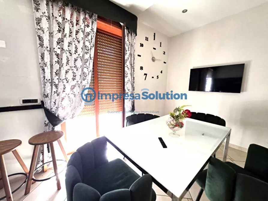 Immagine 11 di Camera in affitto  in Via Enrico Arlotta a Napoli