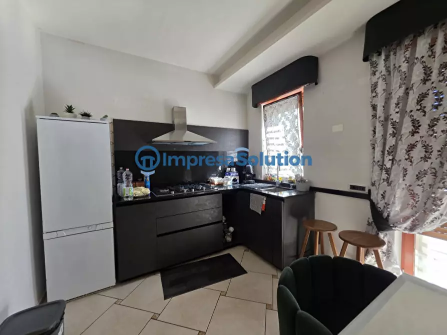 Immagine 17 di Camera in affitto  in Via Enrico Arlotta a Napoli