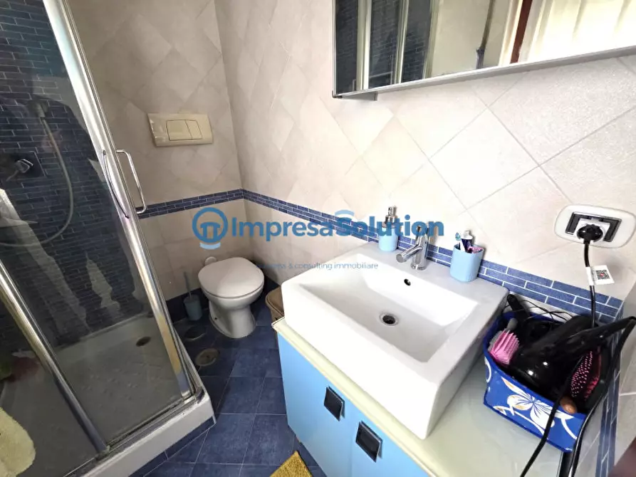 Immagine 19 di Camera in affitto  in Via Enrico Arlotta a Napoli