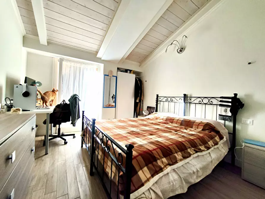 Immagine 5 di Appartamento in vendita  in via sant'apollonia a Bologna