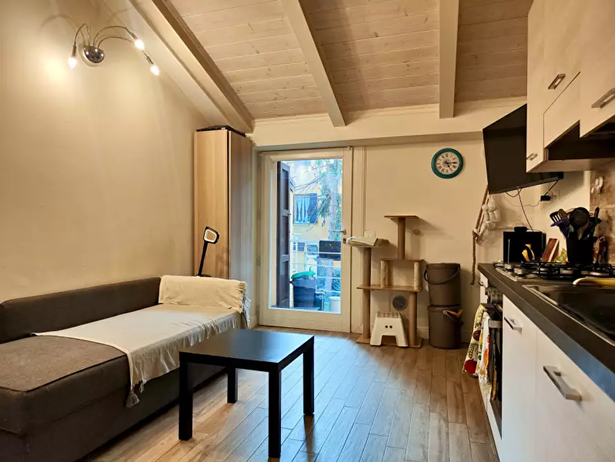 Immagine 7 di Appartamento in vendita  in via sant'apollonia a Bologna