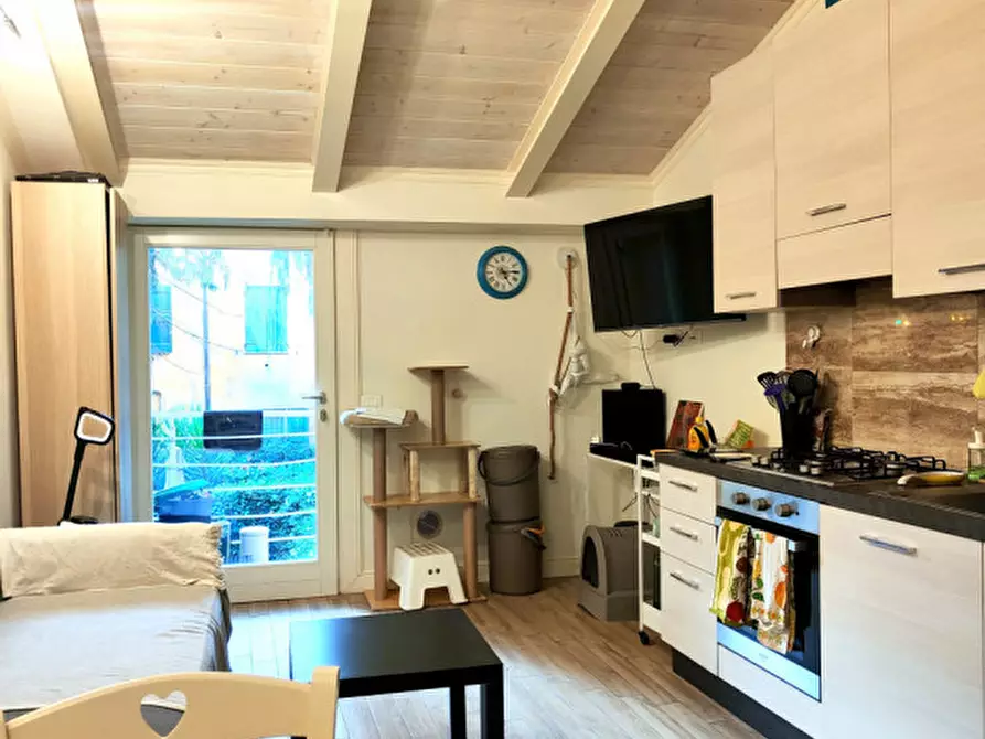 Immagine 8 di Appartamento in vendita  in via sant'apollonia a Bologna