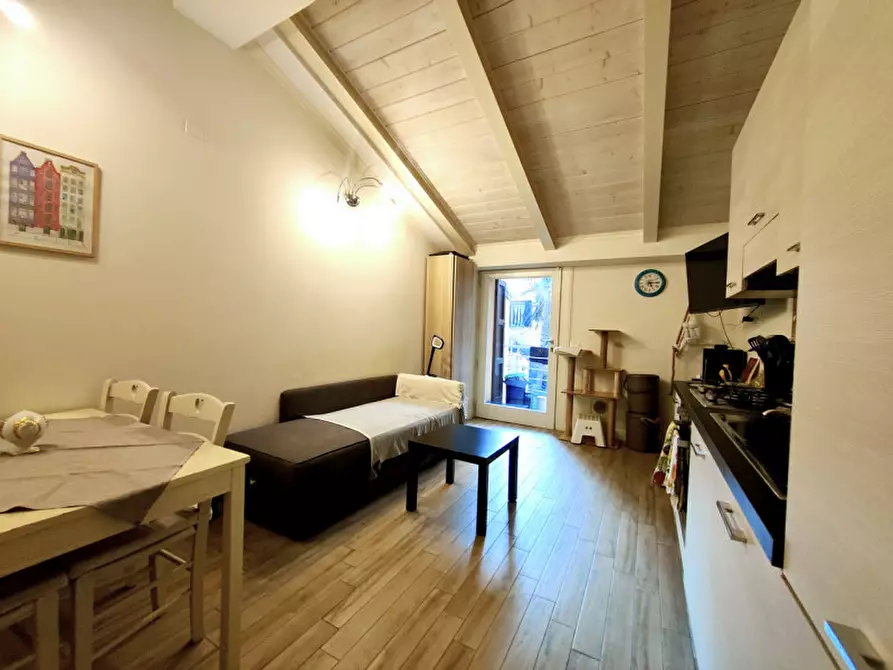 Immagine 8 di Appartamento in vendita  in via sant'apollonia a Bologna