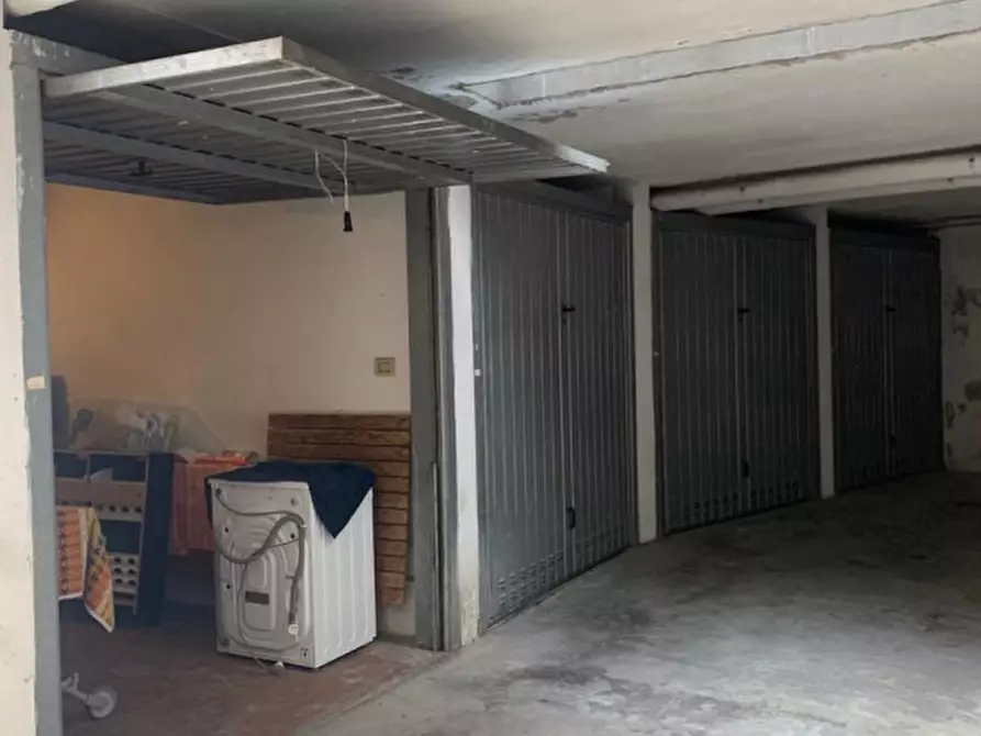 Immagine 5 di Garage in vendita  in VIA PORRETTANA 9 a Bologna