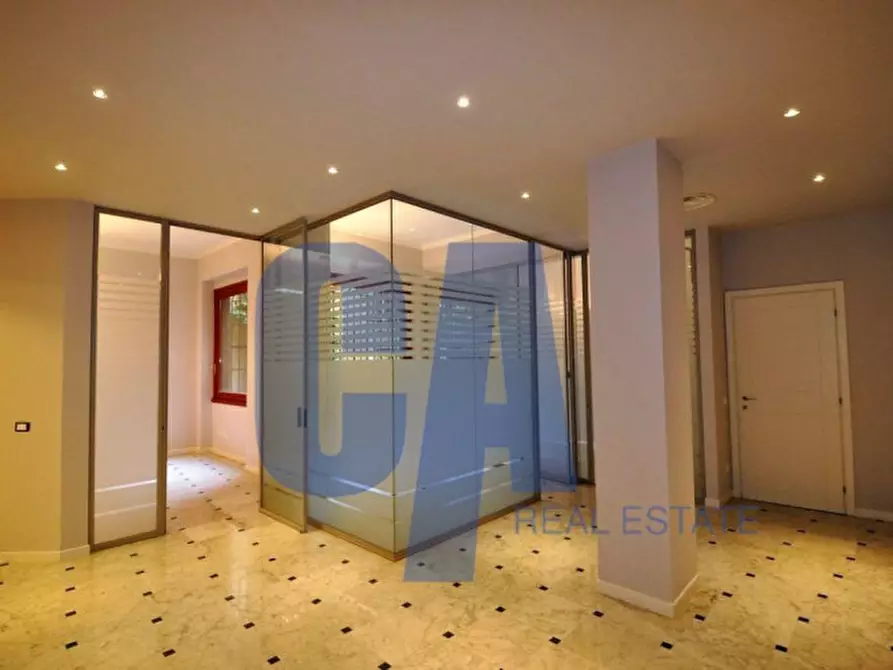 Immagine 4 di Ufficio in affitto  in PIAZZA CASTELLO a Milano