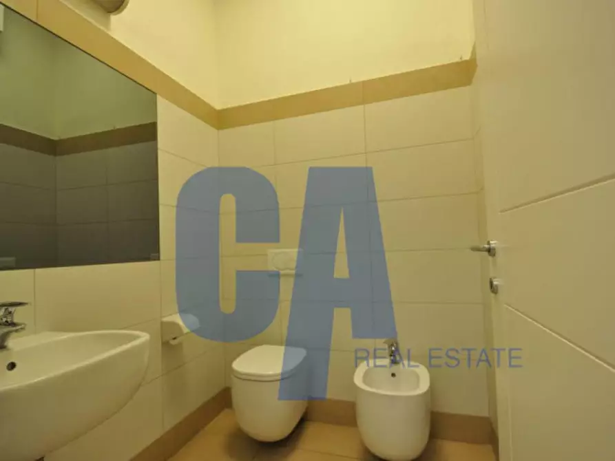 Immagine 14 di Ufficio in affitto  in PIAZZA CASTELLO a Milano