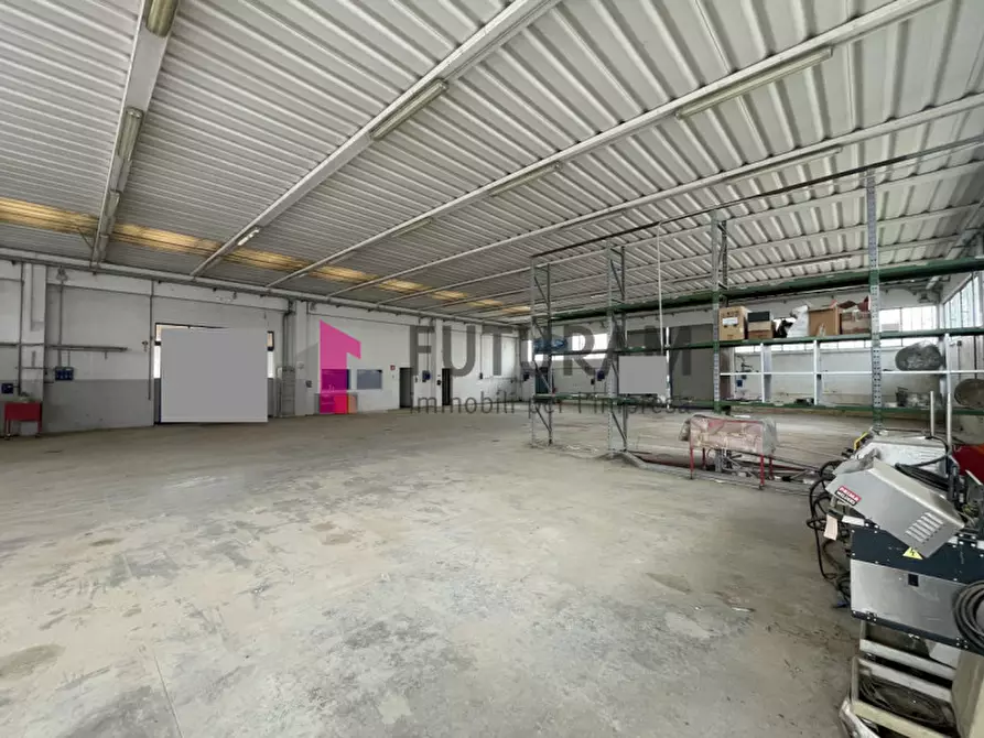 Immagine 5 di Capannone industriale in vendita  in VIA ROMA 1 a Albignasego