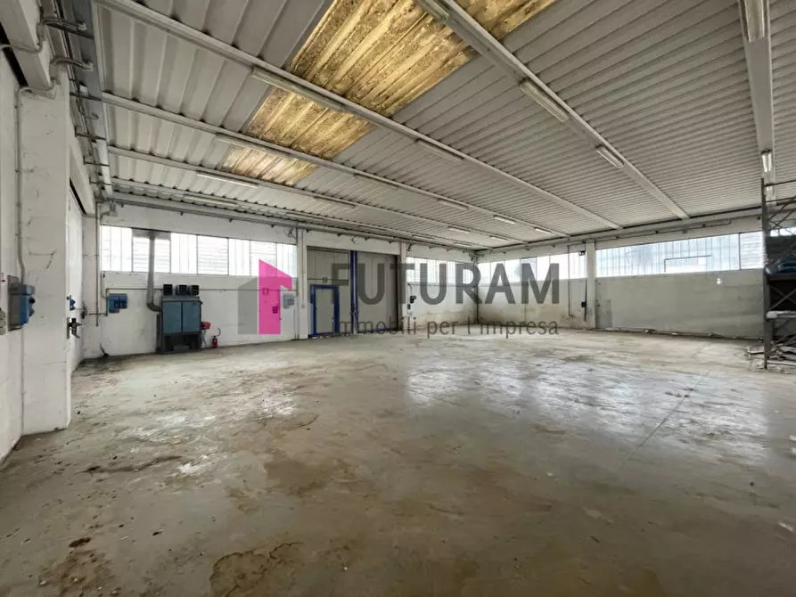 Immagine 11 di Capannone industriale in vendita  in VIA ROMA 1 a Albignasego