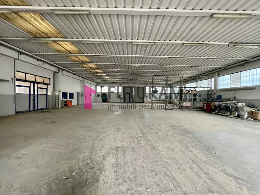 Immagine 20 di Capannone industriale in vendita  in VIA ROMA 1 a Albignasego