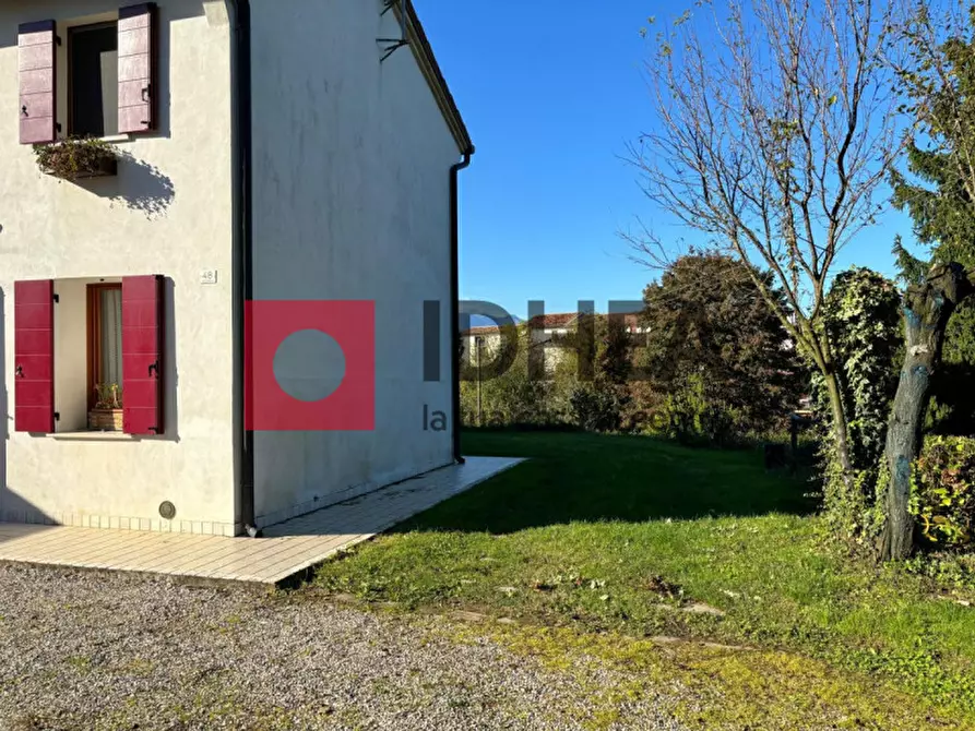 Immagine 22 di Casa bifamiliare in vendita  in Via X Armata a Nervesa Della Battaglia