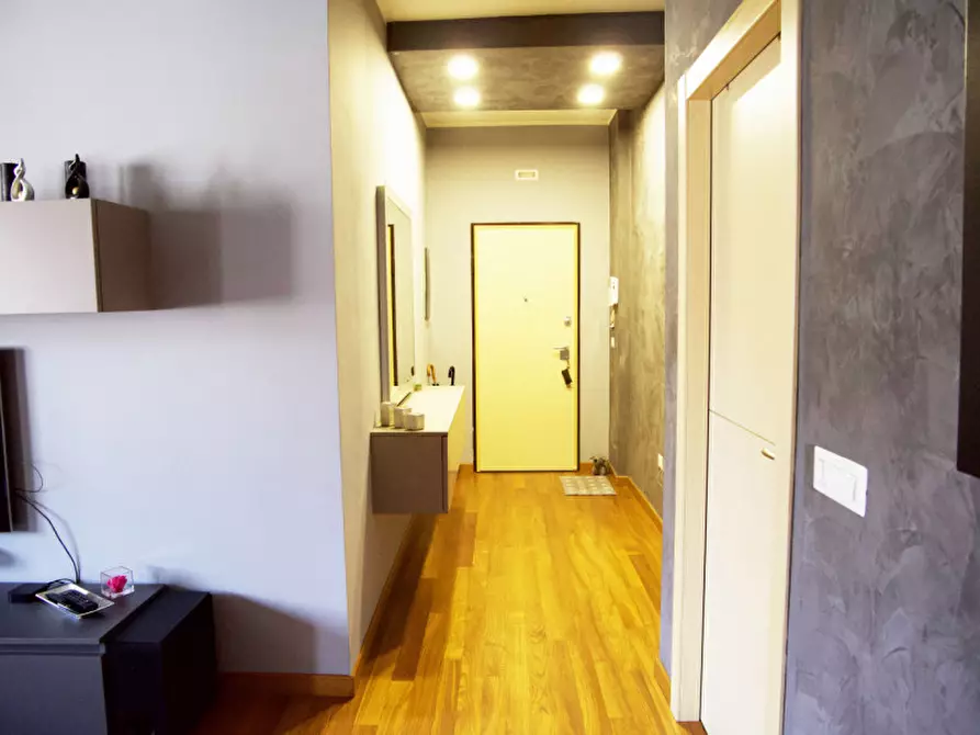 Immagine 2 di Appartamento in vendita  in Via Cesare Battisti a Pescara