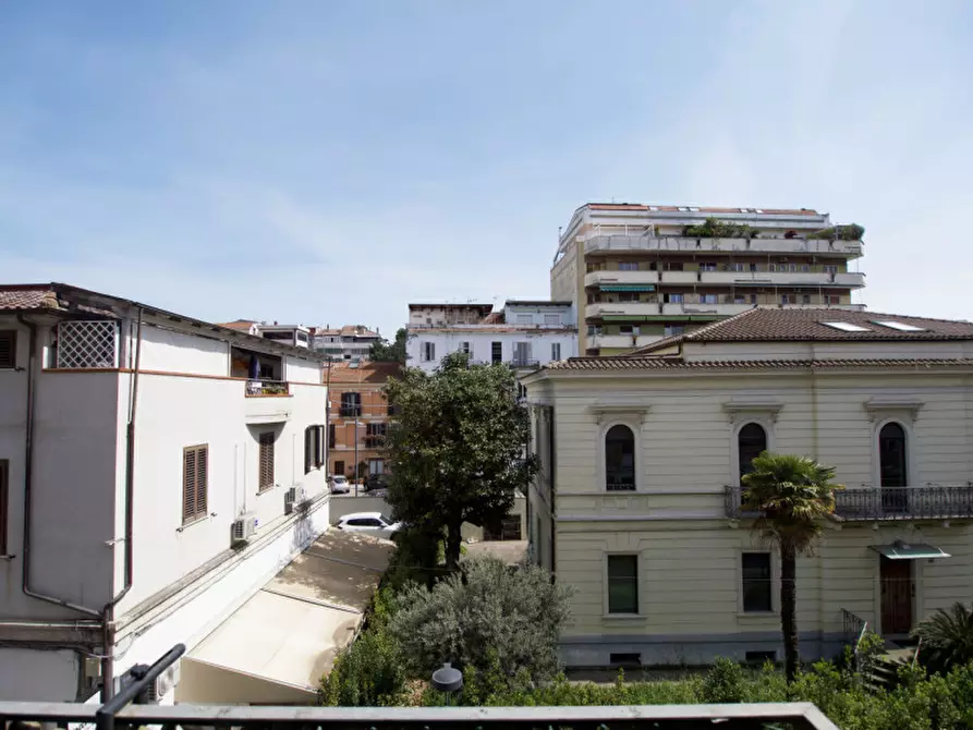 Immagine 13 di Appartamento in vendita  in Via Cesare Battisti a Pescara