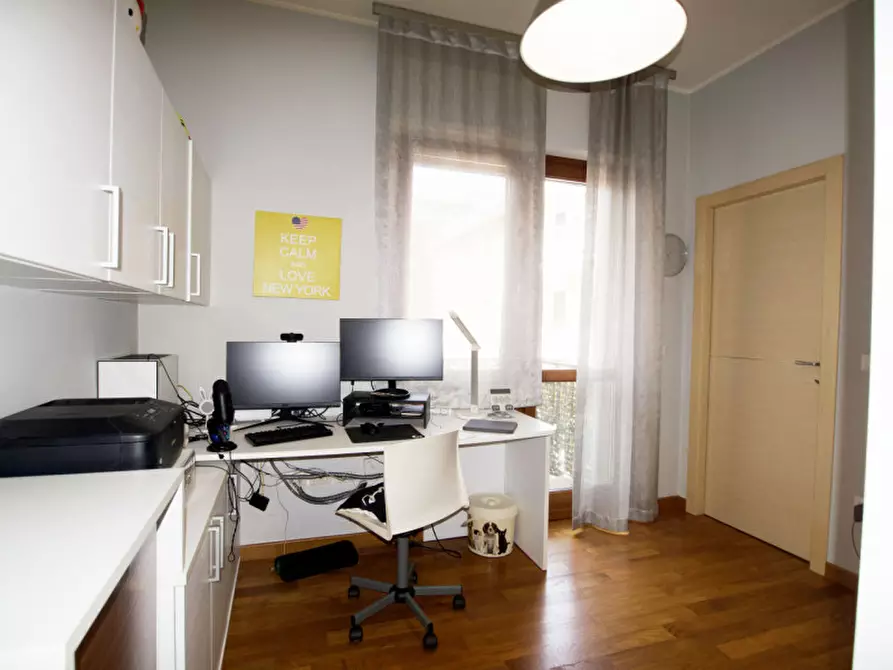 Immagine 23 di Appartamento in vendita  in Via Cesare Battisti a Pescara