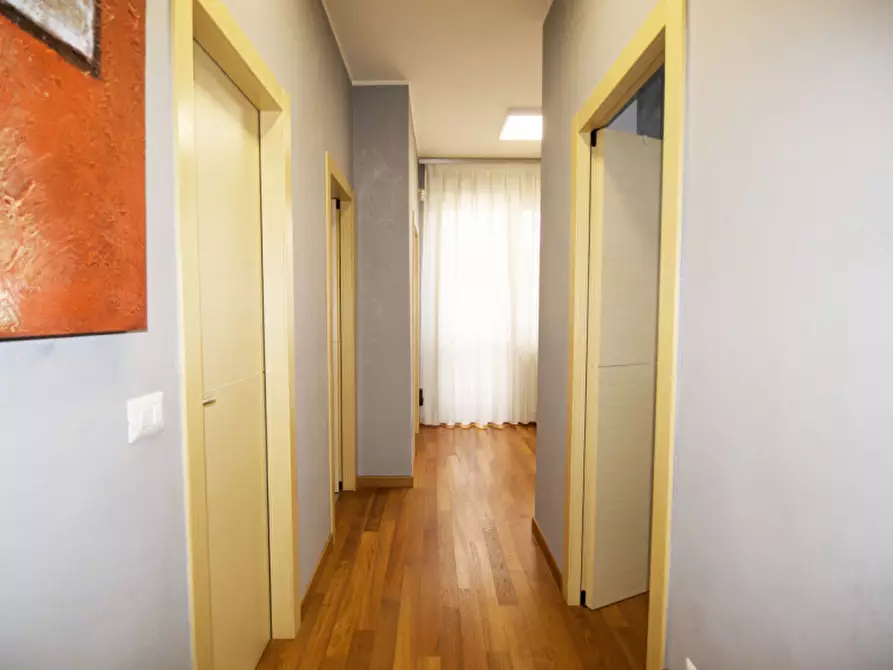 Immagine 24 di Appartamento in vendita  in Via Cesare Battisti a Pescara