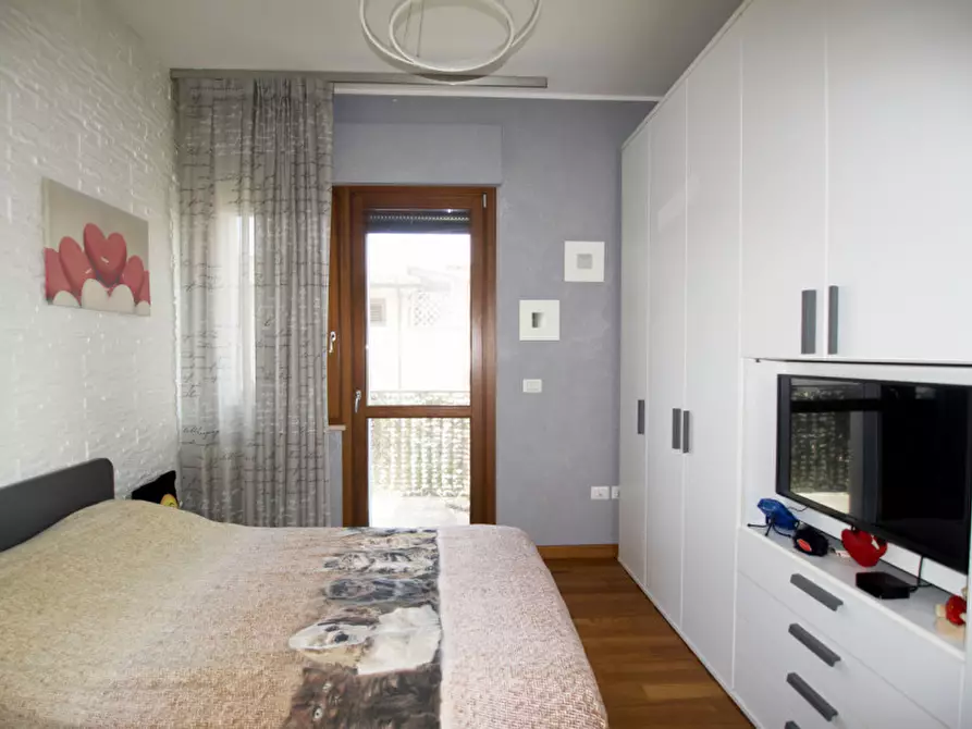 Immagine 27 di Appartamento in vendita  in Via Cesare Battisti a Pescara