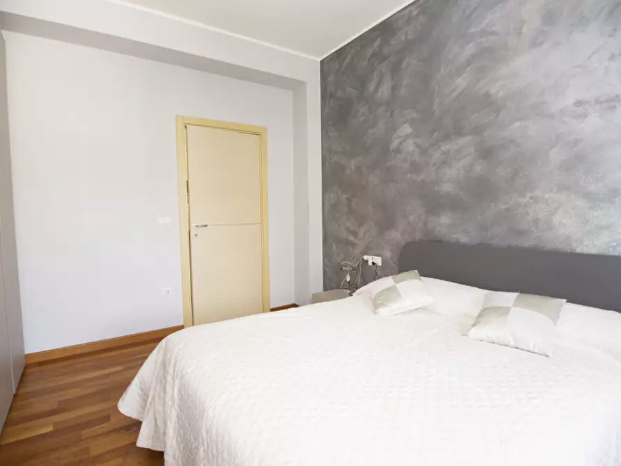 Immagine 38 di Appartamento in vendita  in Via Cesare Battisti a Pescara