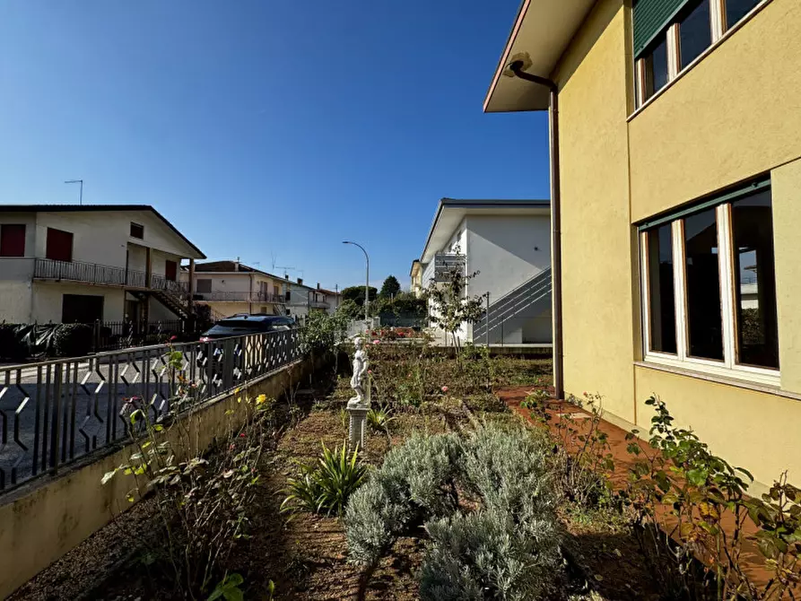 Immagine 25 di Appartamento in vendita  in Via Giovanni XXIII 15 a Marano Vicentino