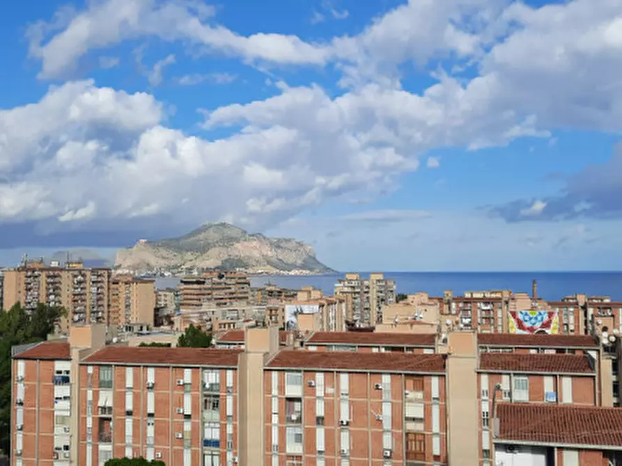 Immagine 15 di Attico in vendita  in Via Pecori Giraldi a Palermo