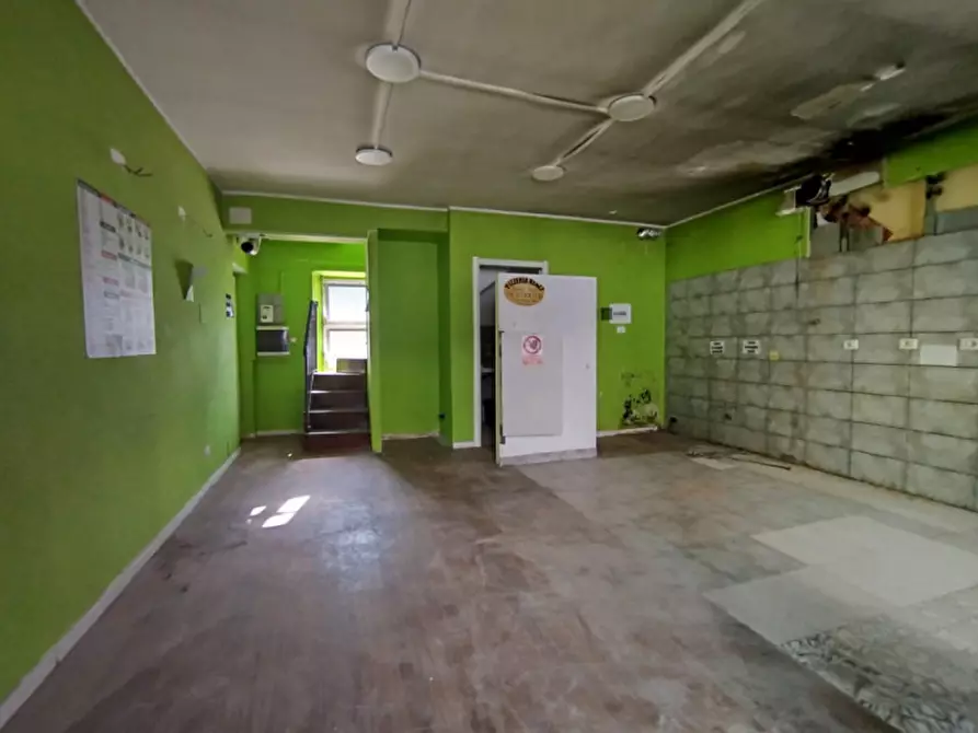 Immagine 1 di Negozio in affitto  in VIA ROMA 86 a Pino Torinese